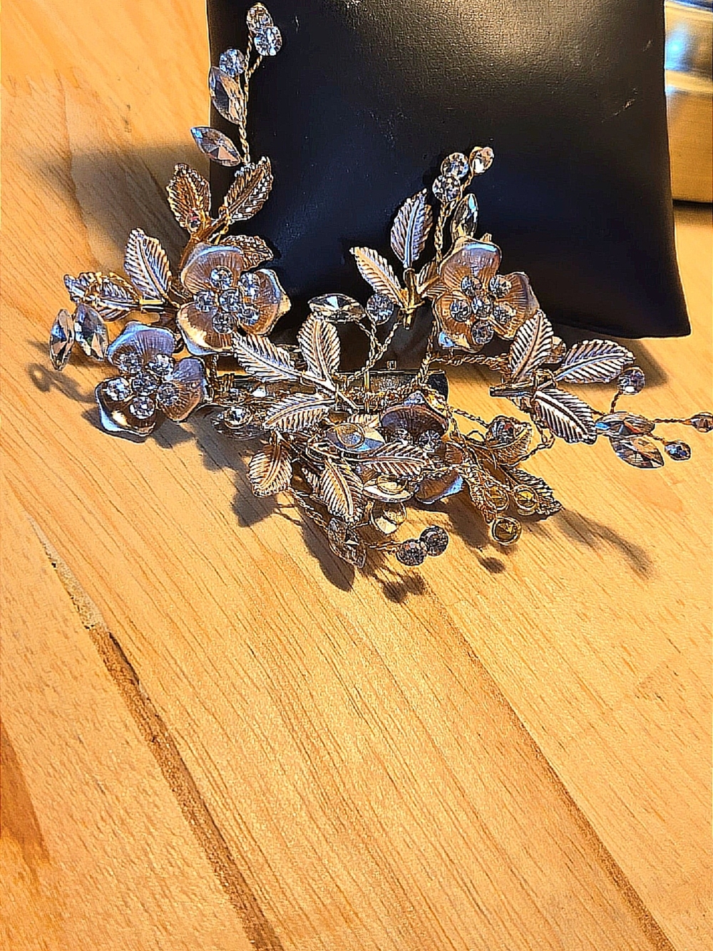 Floral Crystal Bridal Hair Vine - Gold Tone